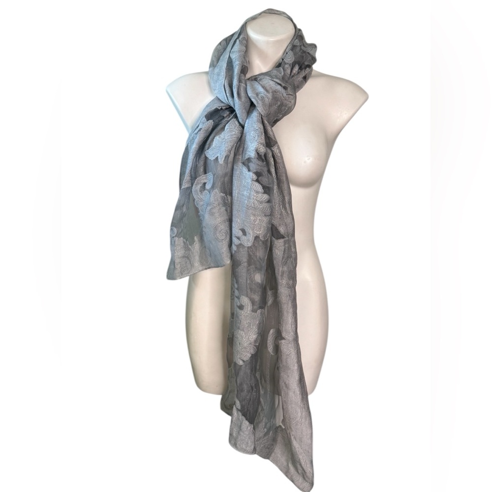 NWT Pretty Persuasions Semi-Sheer Scarf